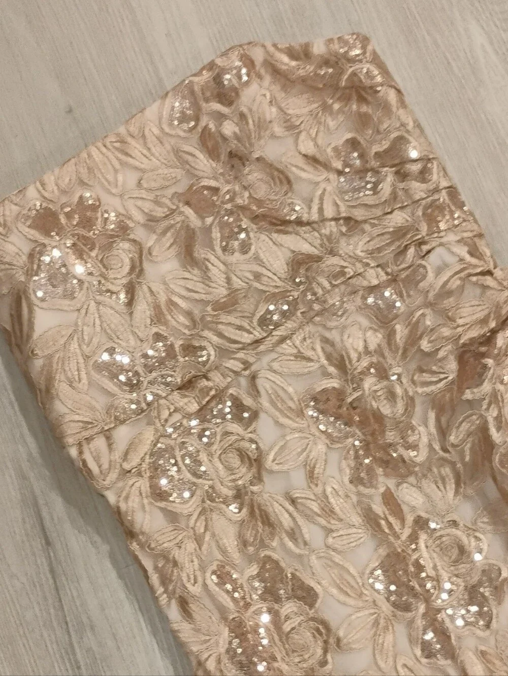 Belle Badgley Mischka Strapless Lace Champagne Color Gown Sz 12 US - Picture 3 of 4